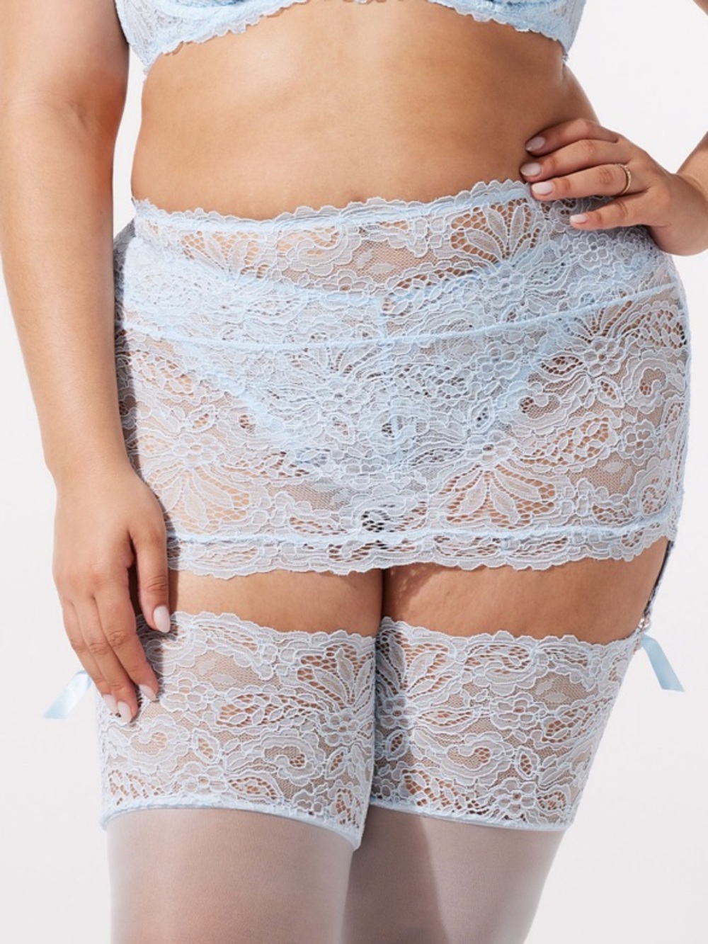 ROMANTIC CORDED LACE GARTER SKIRT WHIPPED BLIE